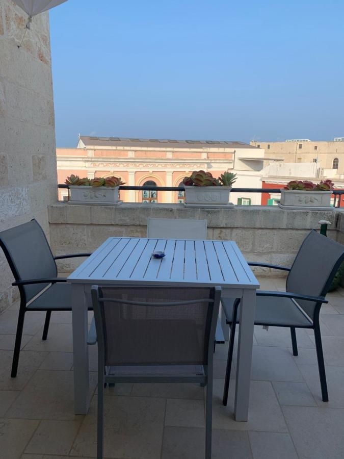 Palazzo Dei Gesuiti Appartamento Con Terrazza Privata Monopoli Exterior foto