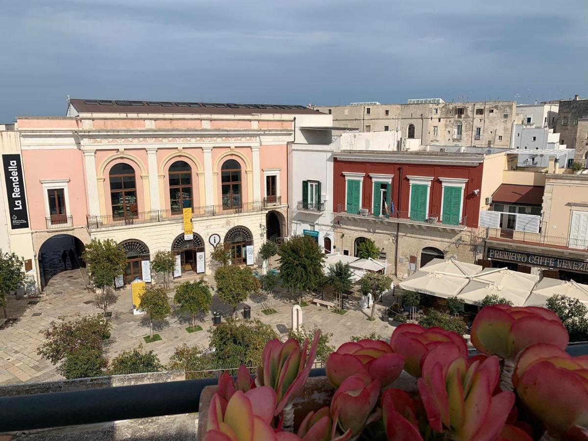 Palazzo Dei Gesuiti Appartamento Con Terrazza Privata Monopoli Exterior foto